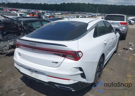 2022 Kia K5 Gt-Line z USA, uszkodzony, nr VIN 5XXG64J29NG159609